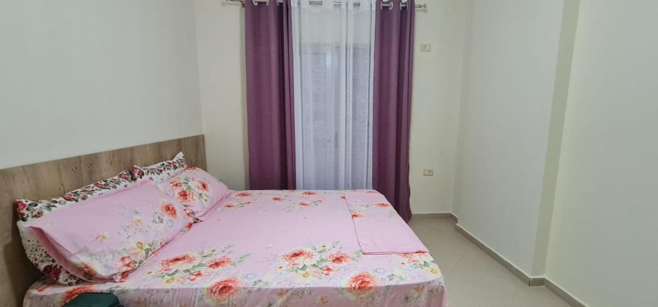 Center & 2 Bed